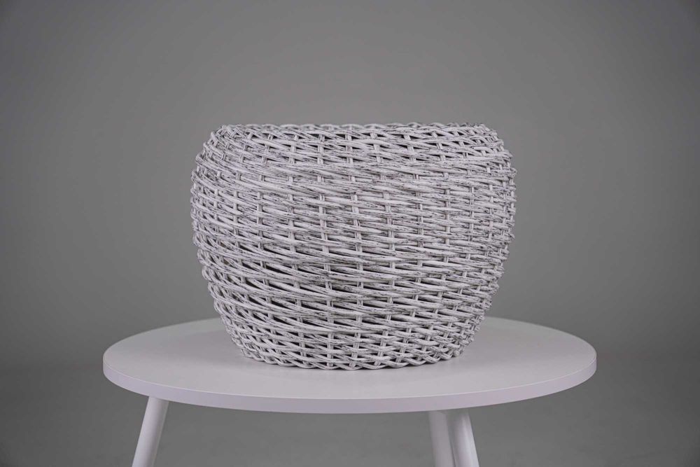 Кашпо мечты: ручная работа из ротанга