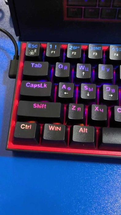Клавиатура Redragon FIZZ механическая проводная оригинал  (60%) RU/EN
