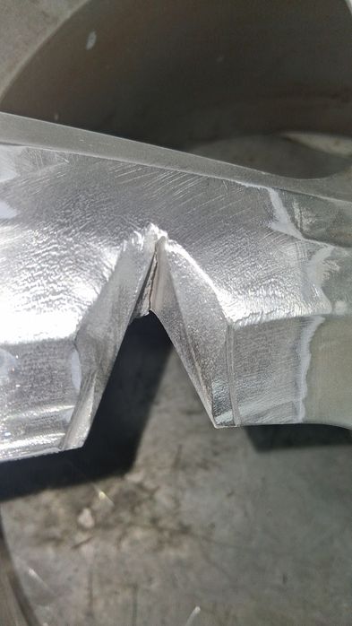 Sudor aluminiu jante de aliaj.