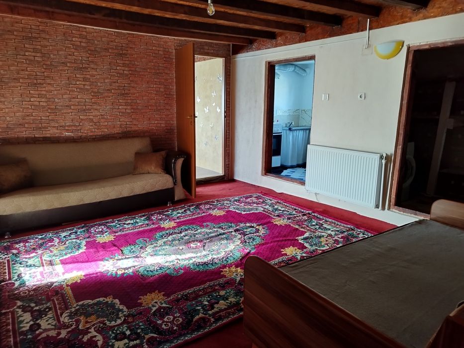 La casa ,apartament cu 2 camere  Pitești Auchan gavana