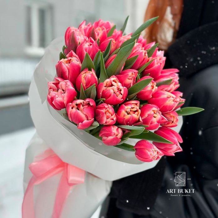 Тюльпаны к 8 марта