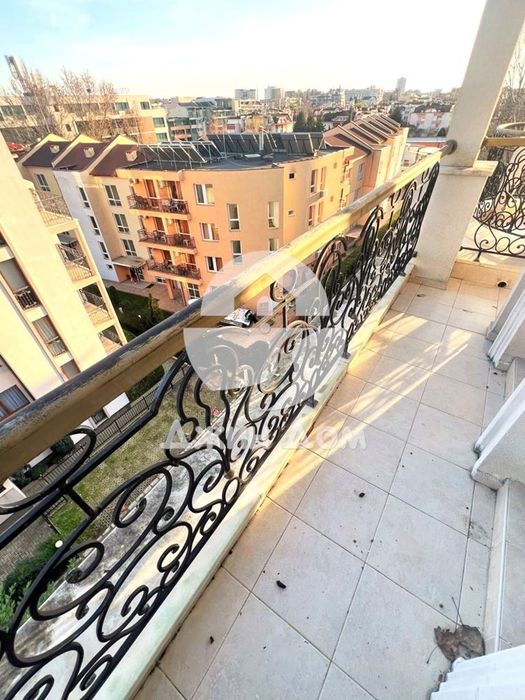 Продава се Двустаен апартамент в к.к. Слънчев бряг - 107 кв.м за 763 €/кв.м - Снимка #8