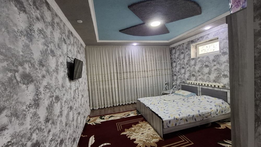 Бешбола 4 хона ховли оилага ижарага берилади. нархи 300 у.е.