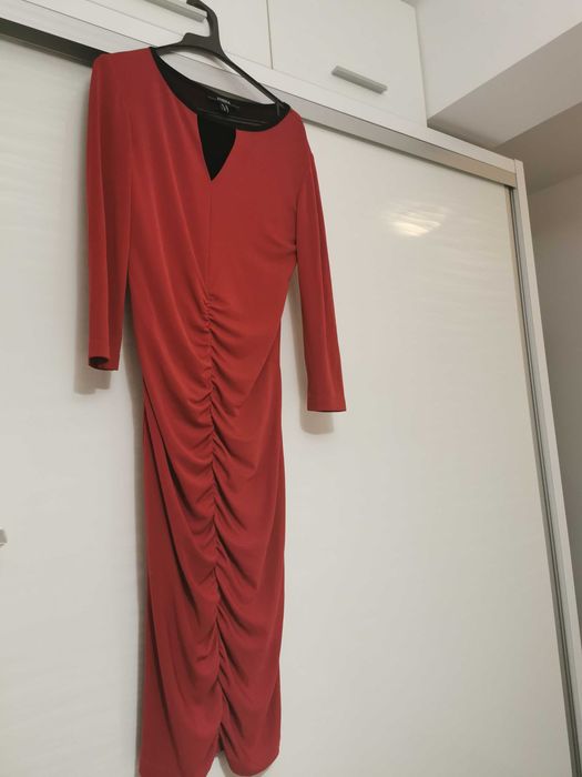 Vind rochie de ocazie Nissa