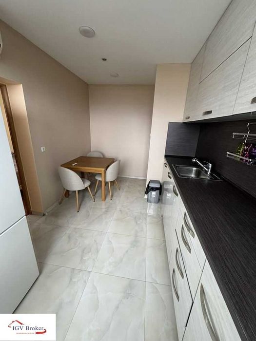 Дава се под наем Двустаен апартамент в София, Център - 65 кв.м за 663 € - Снимка #5