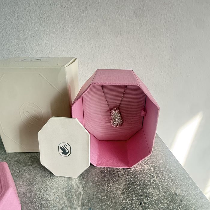 Colier / Lantisor swarovski original cristale model 5679190 nou cu cutie