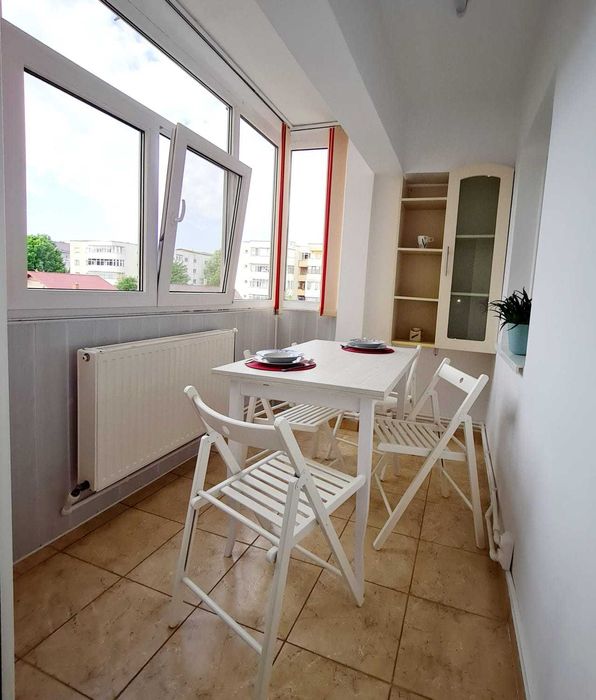 Garsonieră modernă de închiriat – Roman, str. Mihail Kogălniceanu