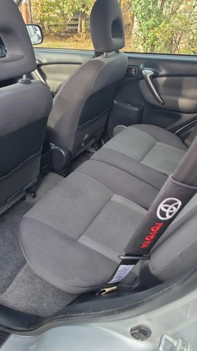 Toyota RAV 4 2004 2.0 diesel