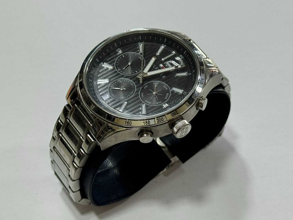 Мъжки часовник TOMMY HILFIGER GAVIN 1791469