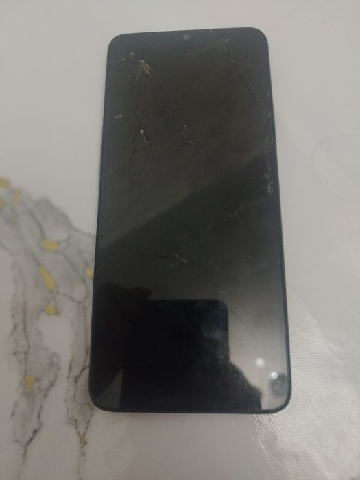 Продам Redmi A3 б/у