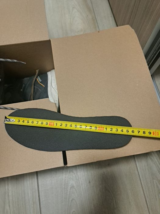 Ghete dama Quechua 40 , material textil , imitatie piele negru și gri
