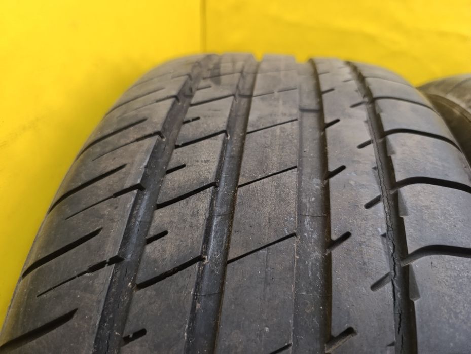 Шины 225 55 R16 Michelin комплект