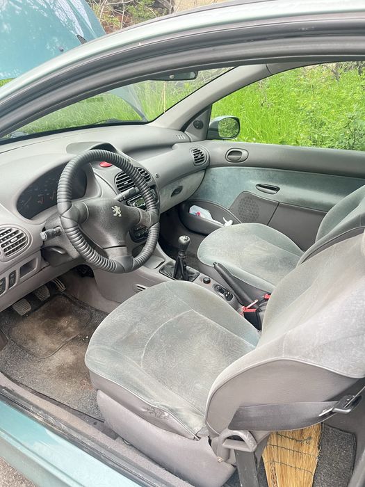 Peugeot  206 ца кола