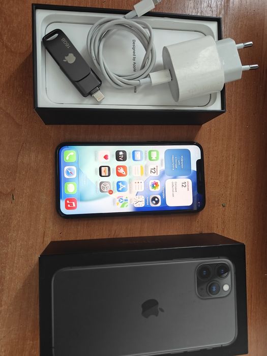 iPhone 11 pro 64gb АКБ 100% менянный
