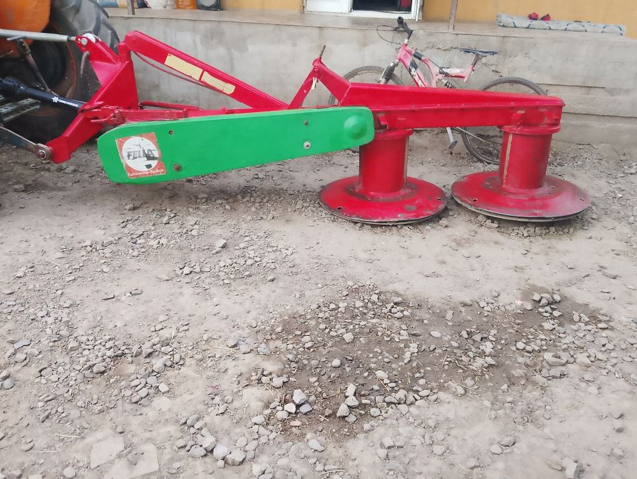 De vânzare cositoare de 1.65 prețul este negociabil