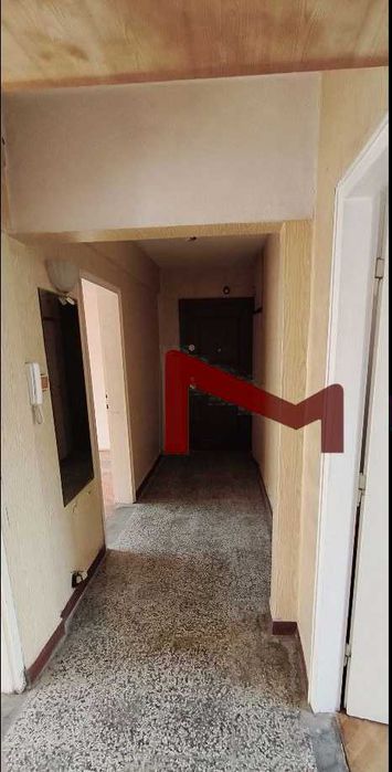 Продава се Четиристаен апартамент в Варна, Левски - 80 кв.м за 1013 €/кв.м - Снимка #4