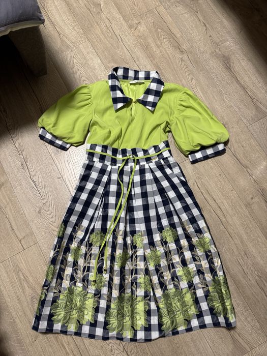 Продаются новые платья р 42-44-46