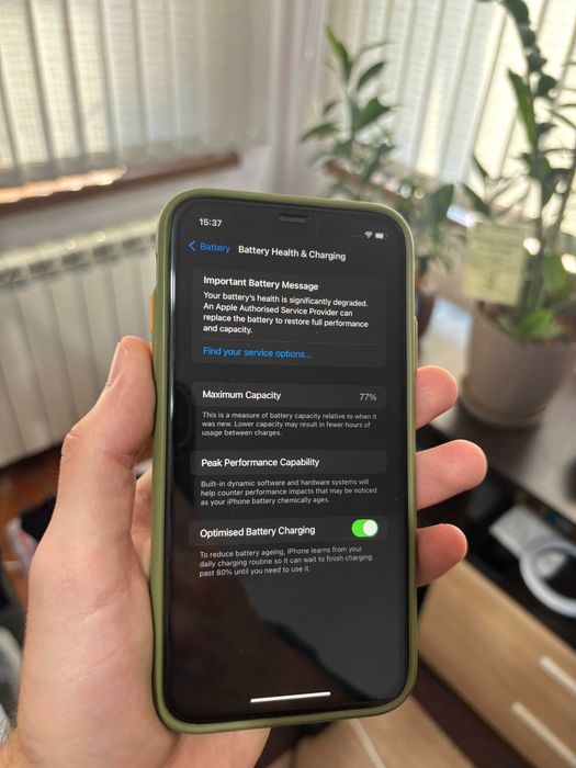 iPhone 11 64GB черен, отключен