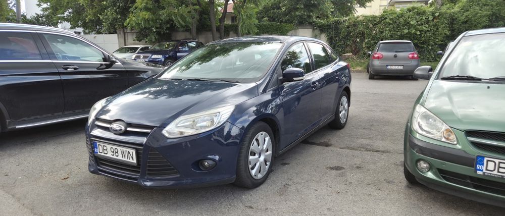 Vând Ford Focus 2013