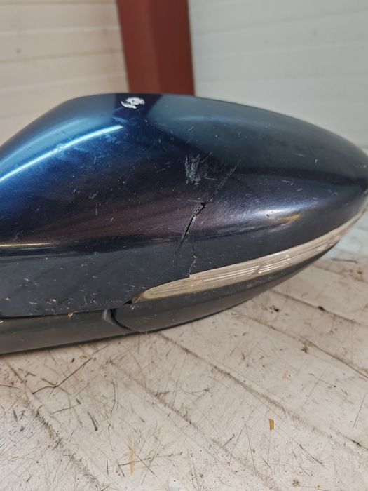 Oglinda vw passat b7 250lei buc