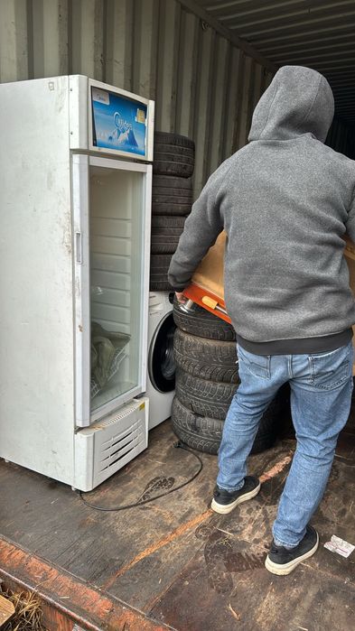 Витринный холодильник