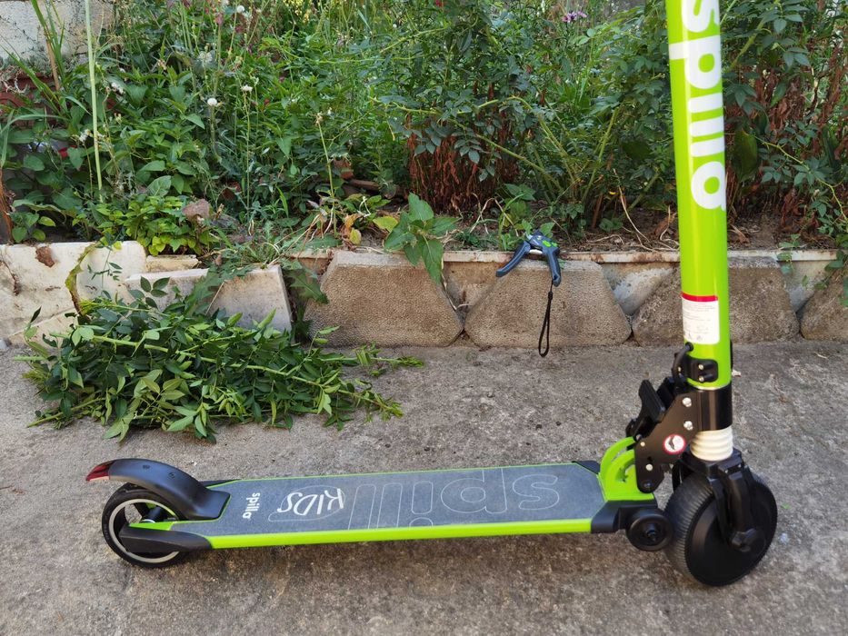 Детски електрически скутер/тротинетка