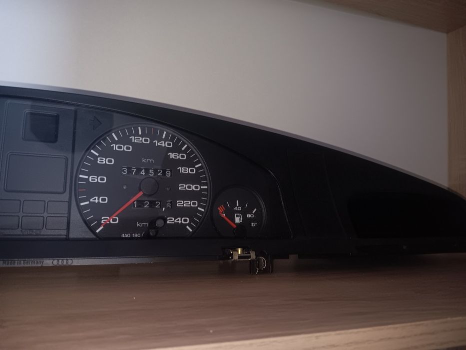 Километражно табло за Ауди 100