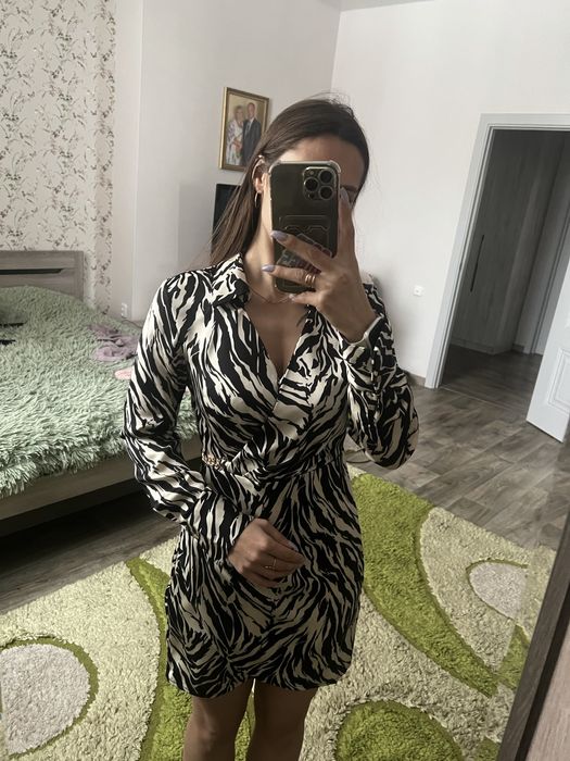 Платье вечернее