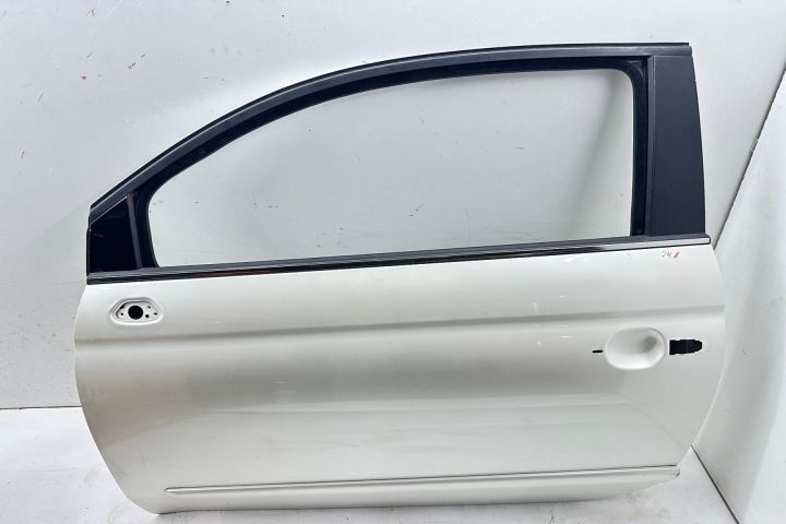 Usa stanga Fiat 500 a 2-a generatie