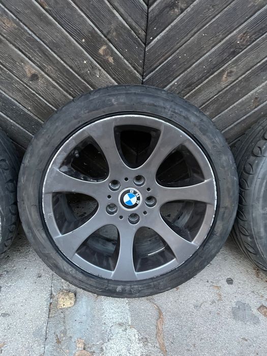 Джанти с нови летни гуми за БМВ 17’