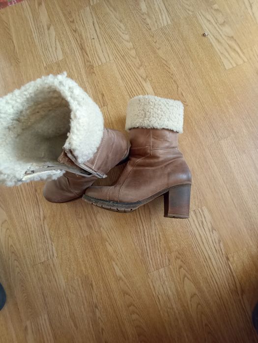 Дамски ботуши от естествена кожа