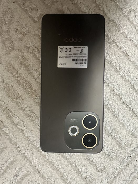 Oppo A5 Pro черный телефон