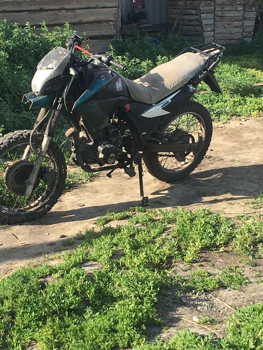 Продам яки 250 кубо на ходу