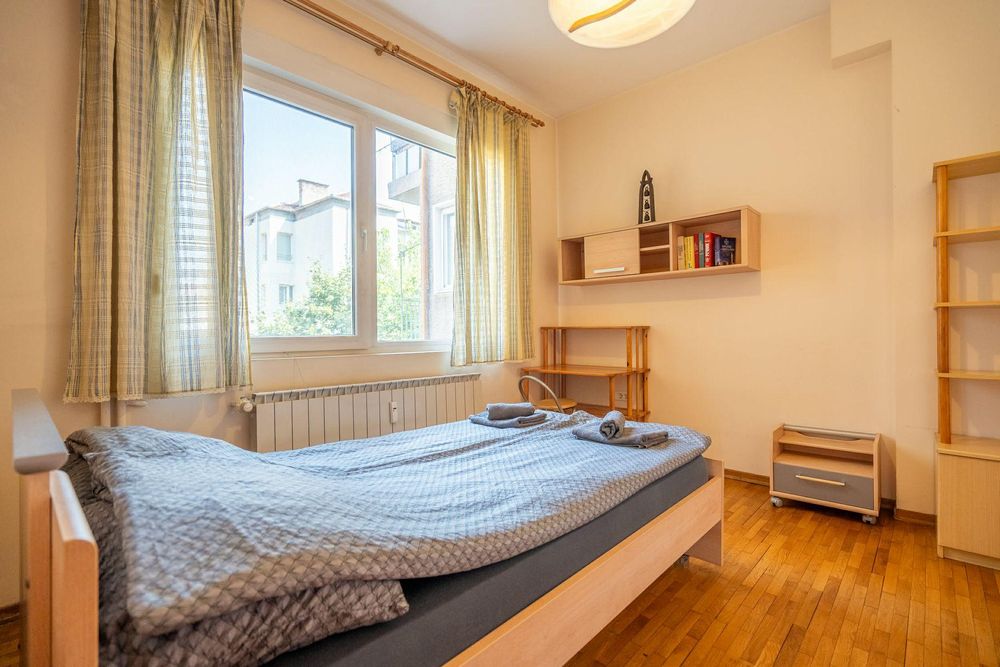 Четиристаен, под наем, Център-НДК