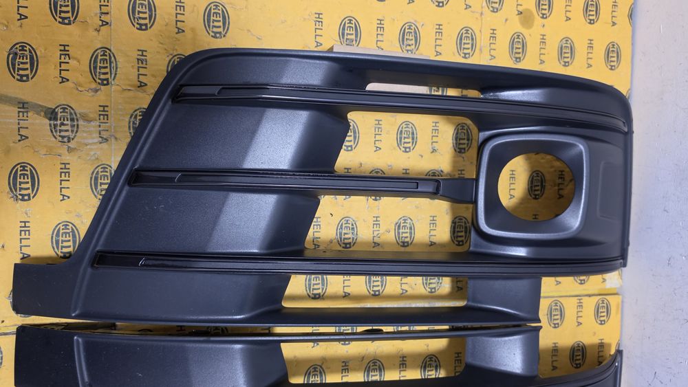 Grila bara fata S Line Audi Q7 4M 4M0807681E 4M0807682E