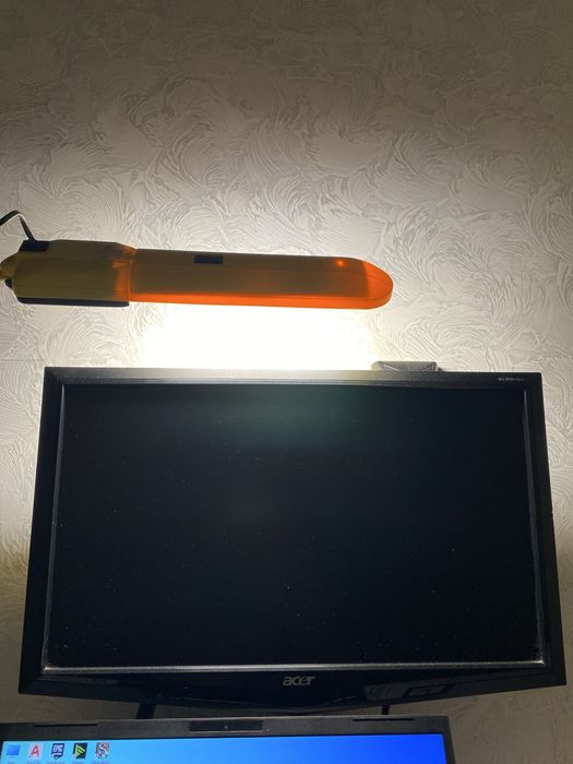 Монитор Acer 19” в отличном состоянии