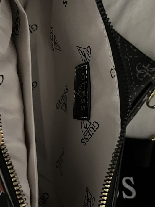 Geanta Guess noua