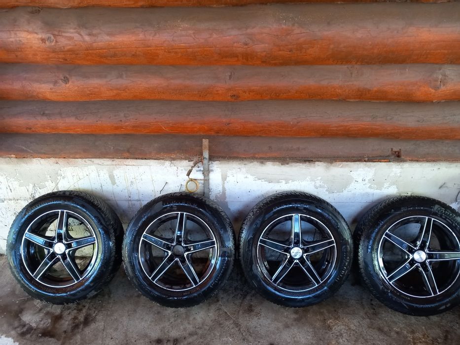 Jante + Anvelope R15 All Season