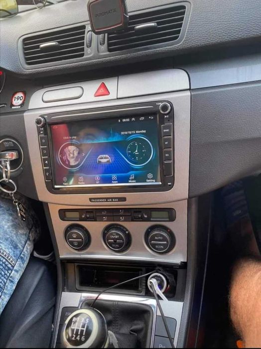 Navigatie Android Passat Skoda Waze YouTube GPS BT