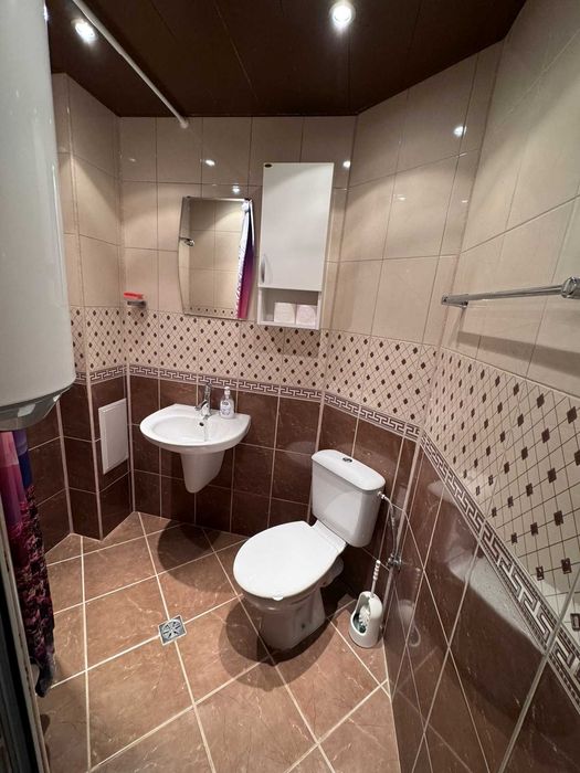 Дава се под наем Двустаен апартамент в Варна, Левски - 64 кв.м за 382.5 € - Снимка #5