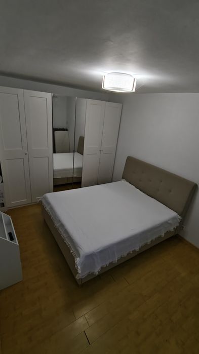 Garsonieră la casă cu curte proprie – Zona Piața Muncii (2 min. metrou) – Ideală pentru o studentă / domnișoara.Direct de la Proprietar(Fara Agenții)