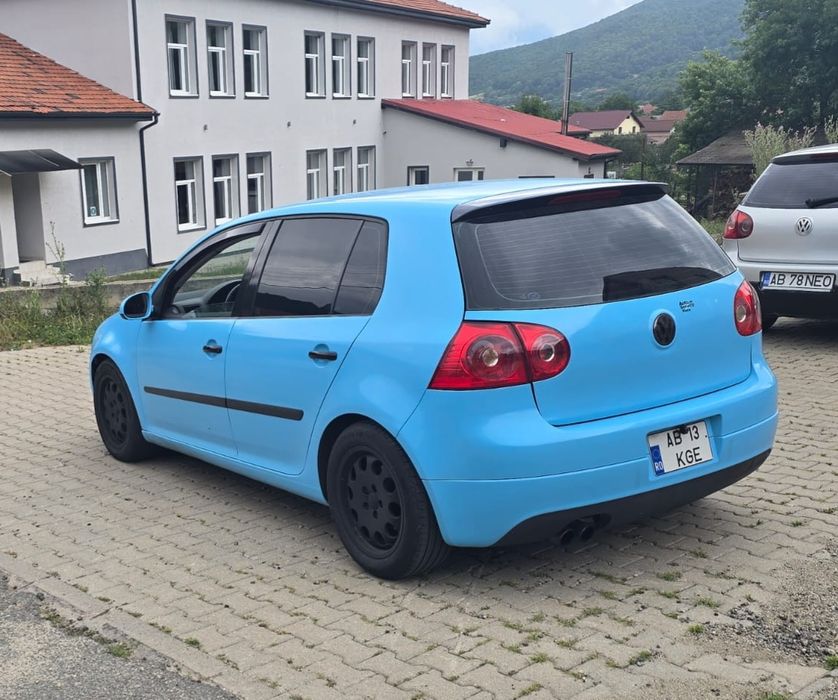 VOLKSWAGEN Golf 2005 — imagine 5