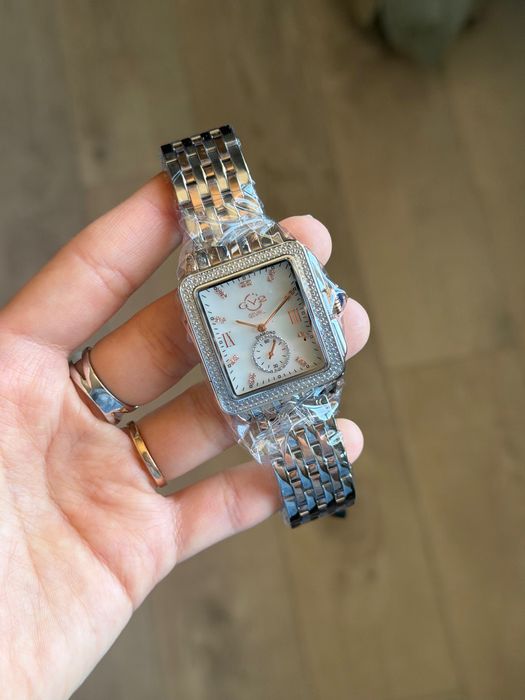 Часы GV2 Bari Diamond новые с биркой