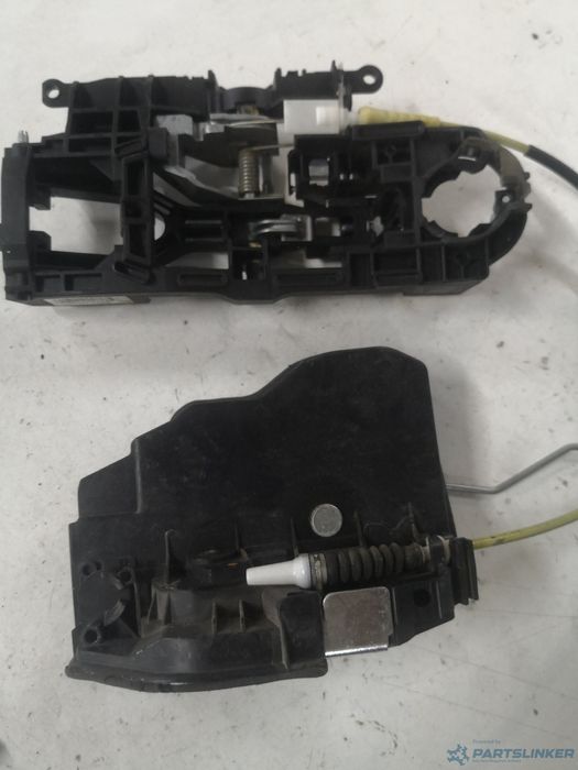 Broasca Usa Dreapta Fata Bmw 5 (F10) [ 2009 - 2016 ] Oem 7229458