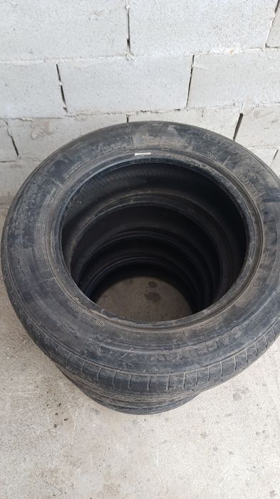 Летние авто шины в хорошем состоянии