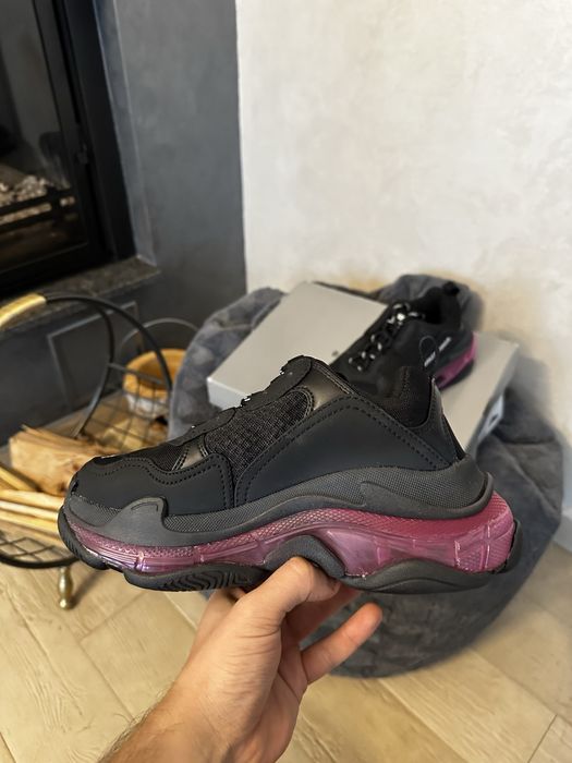 Balenciaga Triple S Clear Sole Neon