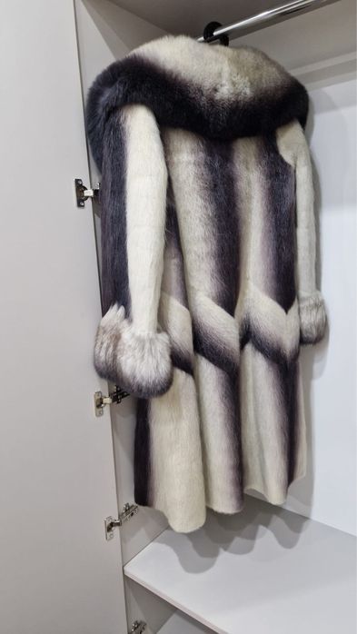 Продам шубу из нутрии