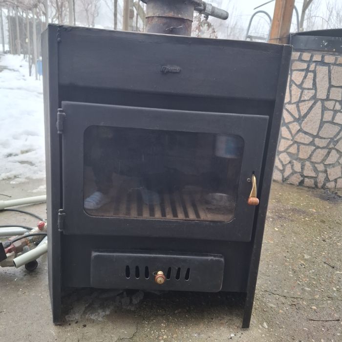 Камина с водна риза