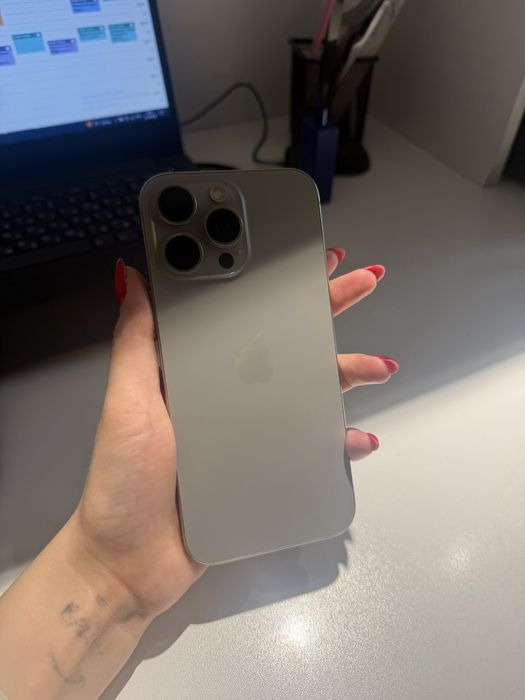 Apple 16pro max esim