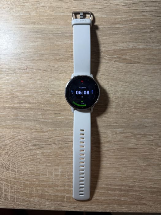 Часы VENU 3 Garmin